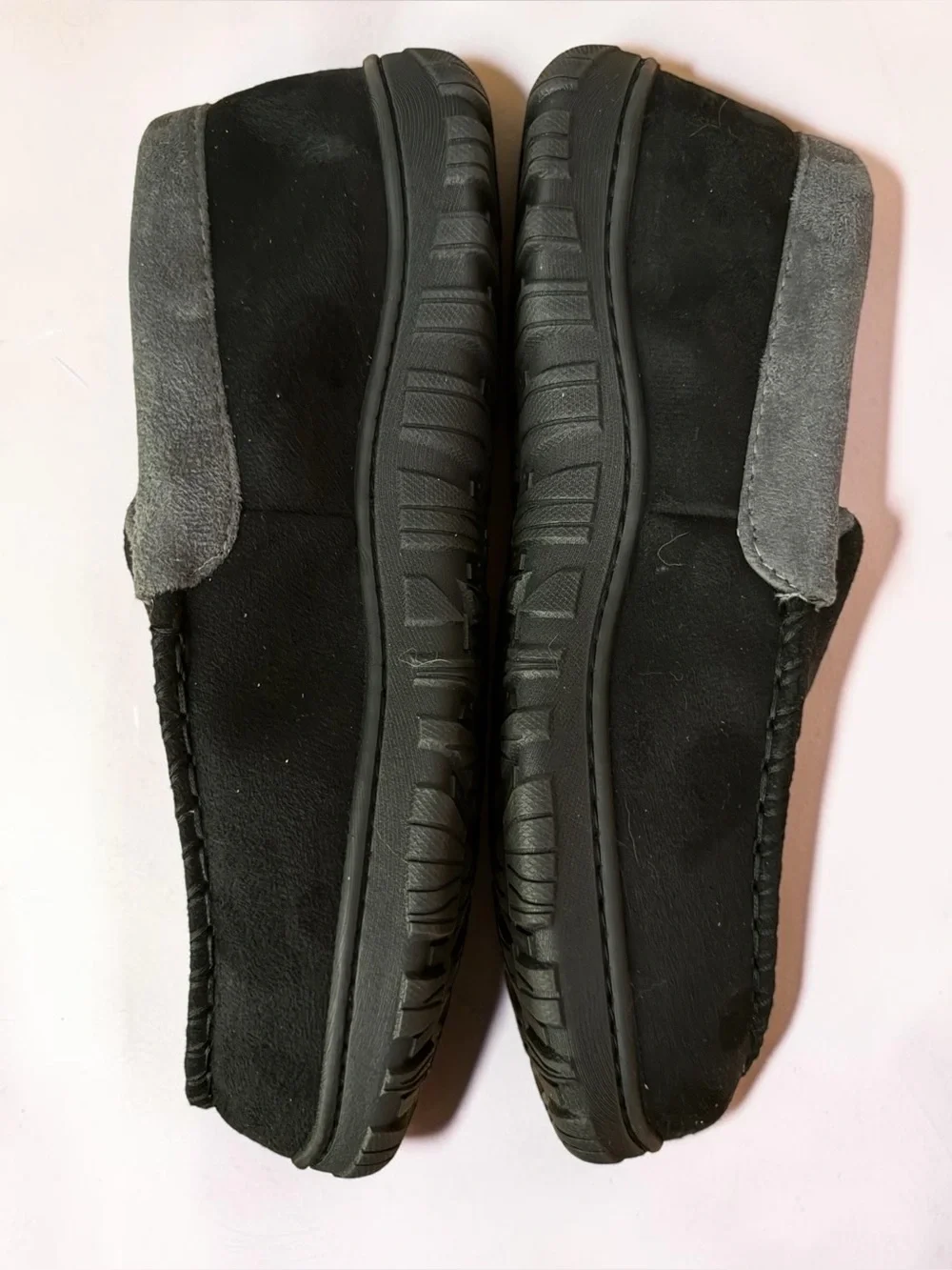 NIB Men’s Inside/outside Slippers Memory Foam Cushion machine washable | NIB